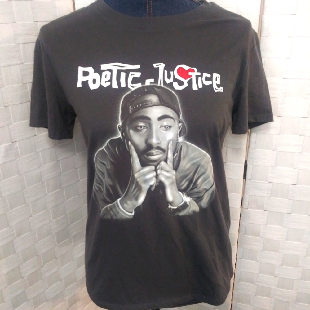 - Tupac Poetic Justice gray short sleeve tee shirt size S with sparkle red…